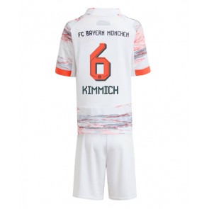 Bayern Munich Joshua Kimmich #6 Udebanetrøje Børn 2025-26 Kortærmet (+ Korte bukser)
